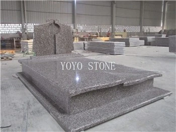 Formes de pierres tombales en granit