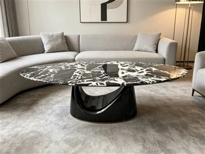 Table de style italien