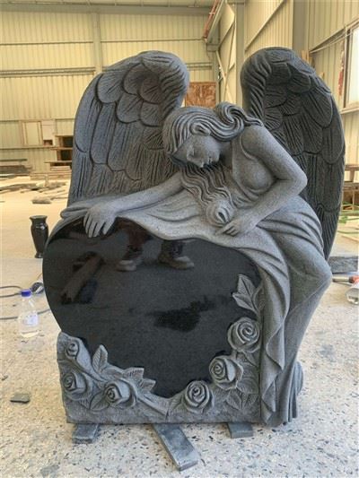 Pierre tombale de granit d'ange