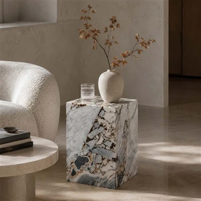 Table d'appoint en marbre Calacatta
